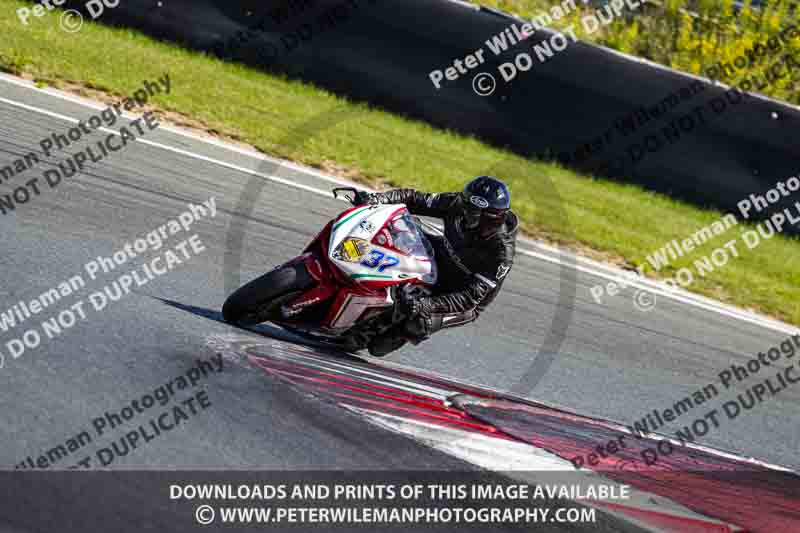 Circuito de Navarra;Spain;event digital images;motorbikes;no limits;peter wileman photography;trackday;trackday digital images